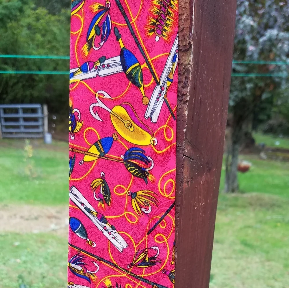PAPELL Fishing Themed Tie - 100% Silk